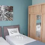Heaven Hill Ground Floor Apartament *